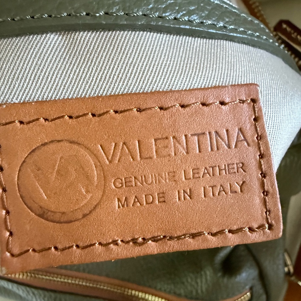 Valentina Vintage Olive Green and Tan Italian Leather Shoulder Bag - Picture 6 of 9